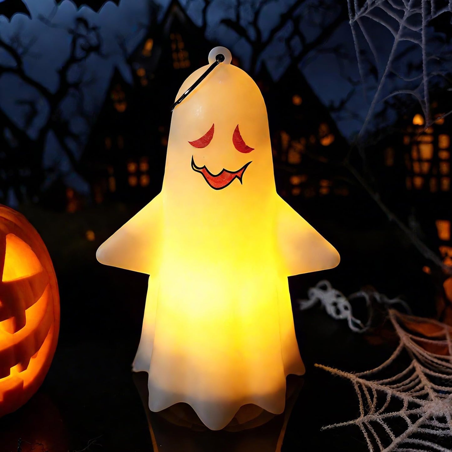 1pcs Ghost Light Decorative Hanging Ornaments for Halloween Glowing Ghosts for Halloween Resin Decorations,5.7 * 6.9 * 10.8cm (style1)